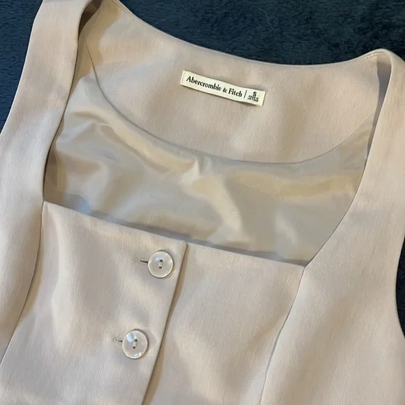 ABERCROMBIE Mara Tailored Vest - Picture 2 of 3